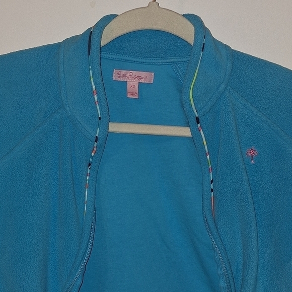 Lilly Pulitzer fleece jacket. Size xs - Picture 2 of 7